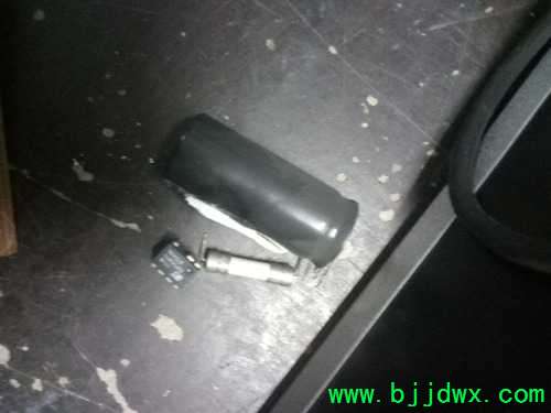 明基G915WA显示器不开机维修