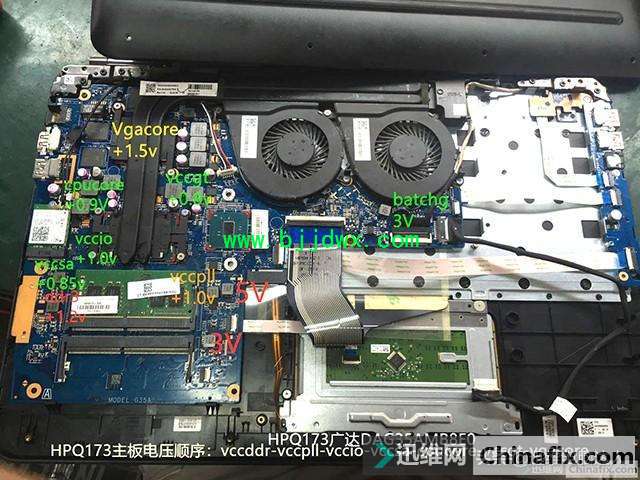 三修HP暗夜精灵Q173笔记本不开机，被做了手脚，原来是这儿坏了